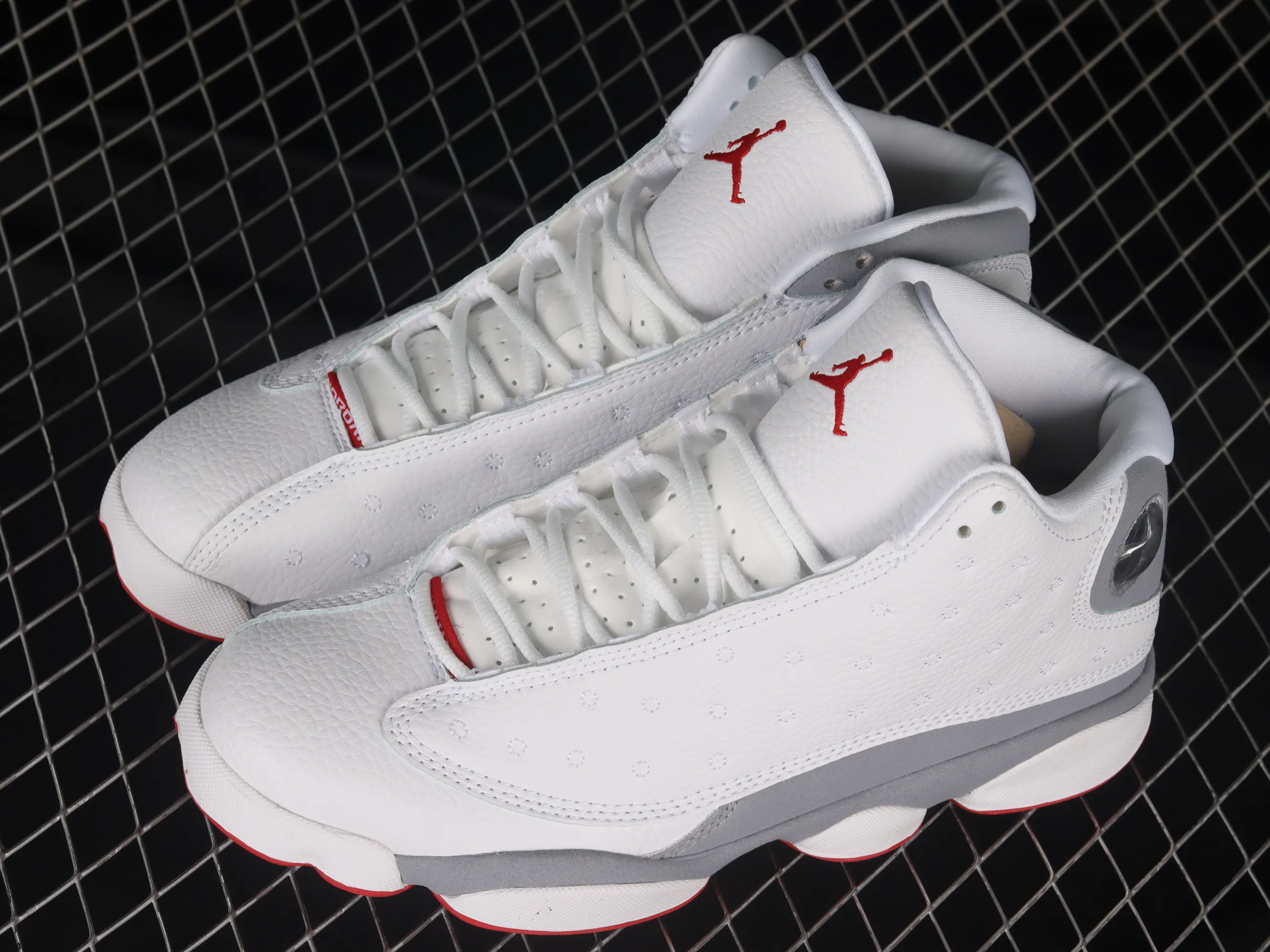 All categories Air Jordan Jordan series basketball shoes Air Jordan 13 G version Air Jordan 13 Retro AJ13 Joe 13 cement gray 414571-160
